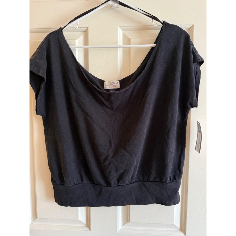 Universal Thread Womens XL Black Short Sleeve Banded Hem Sweatshirt Top NWT